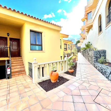 Apartamento Ap1,piscina, 200 Metros A La Playa Los Realejos